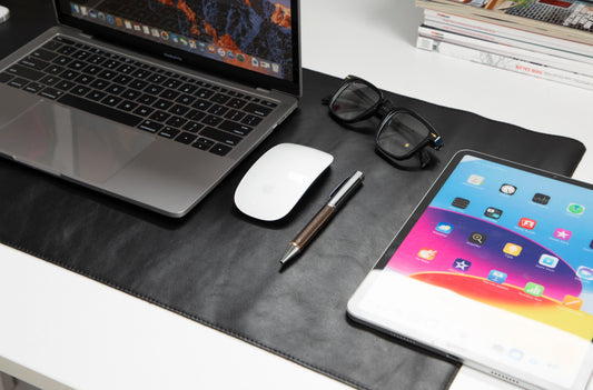 Leather Desk Mat 14.6 x 31.5 in – Corporate Gift | 15 Colors | Handcrafted