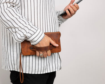 Verona Unisex Handcrafted Wristlet Leather Clutch Bag