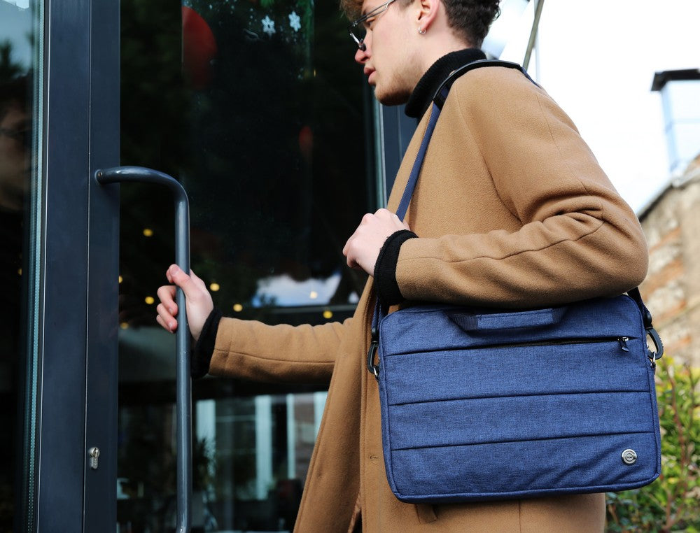 Canyon Case Notebook Bag