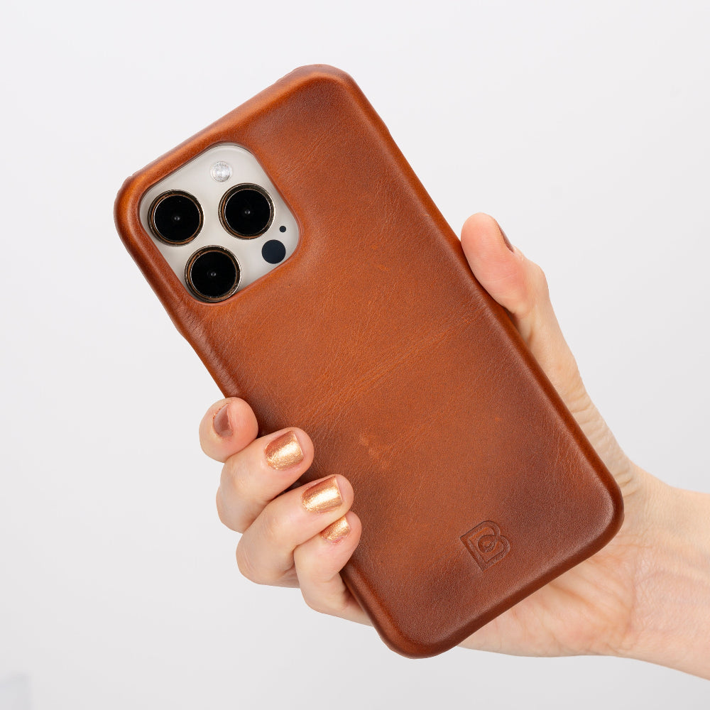 F360 I Phone 16 Pro Leather Case