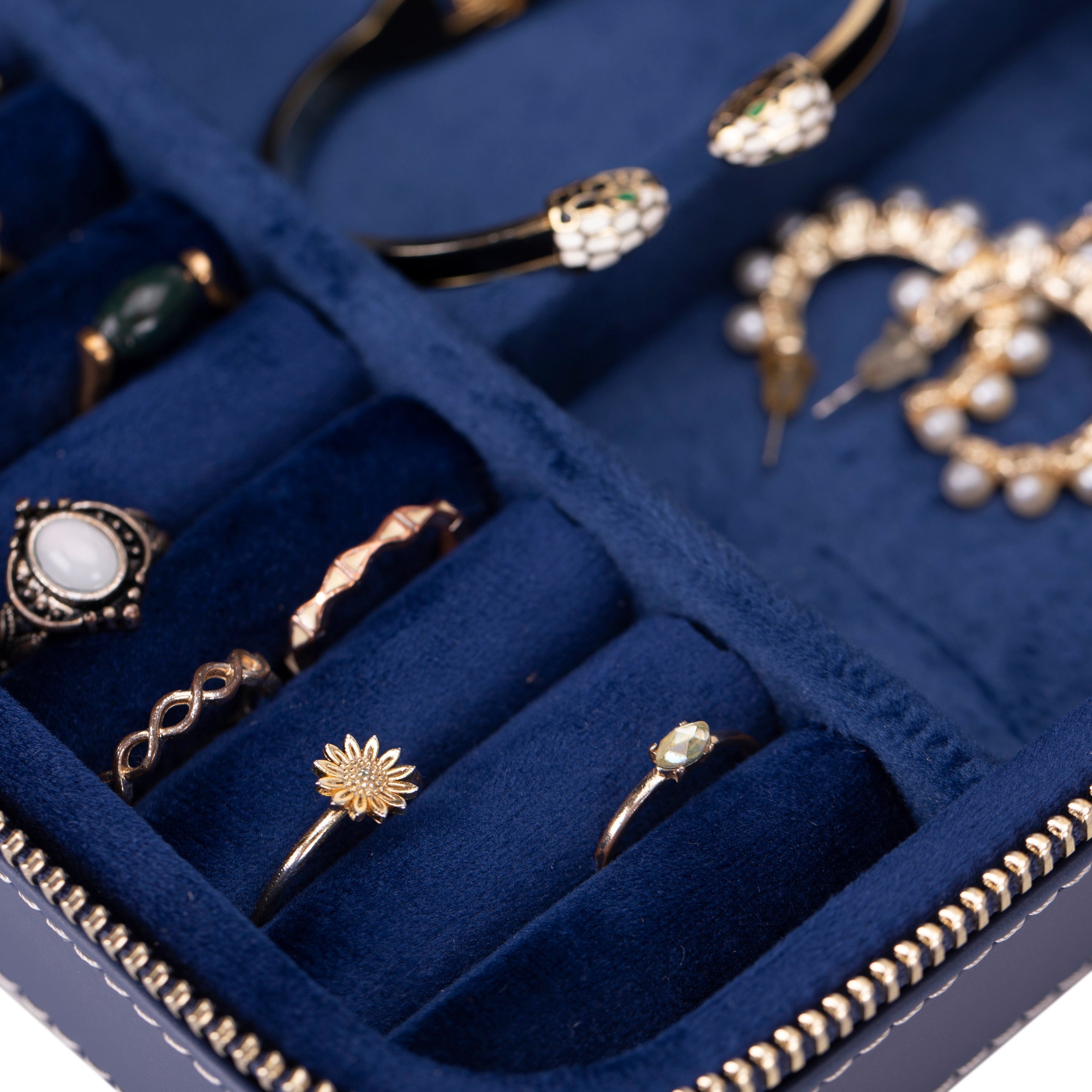 Arden Leather Jewelry Box – Handcrafted Large Storage Case for Travel