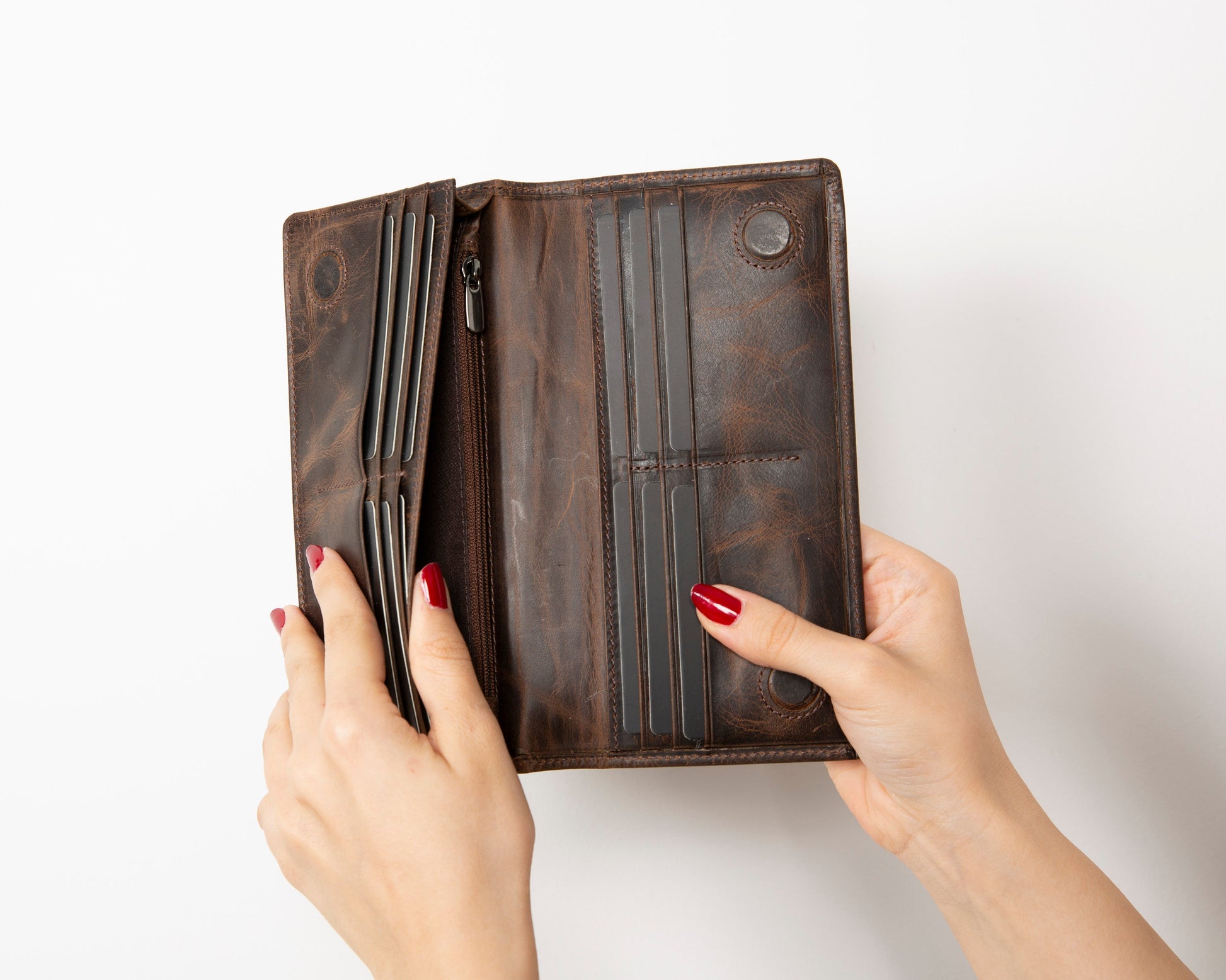 Aria Universal Leather Wallet