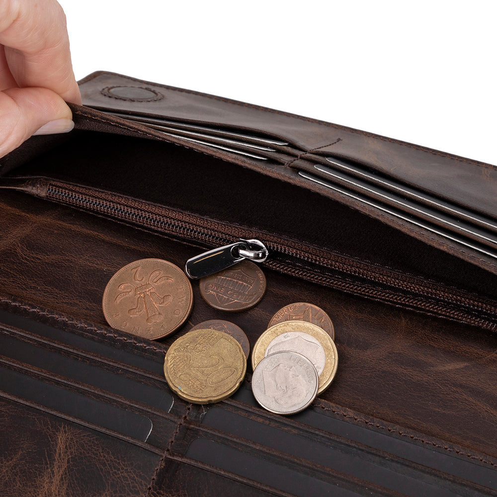 Aria Universal Leather Wallet