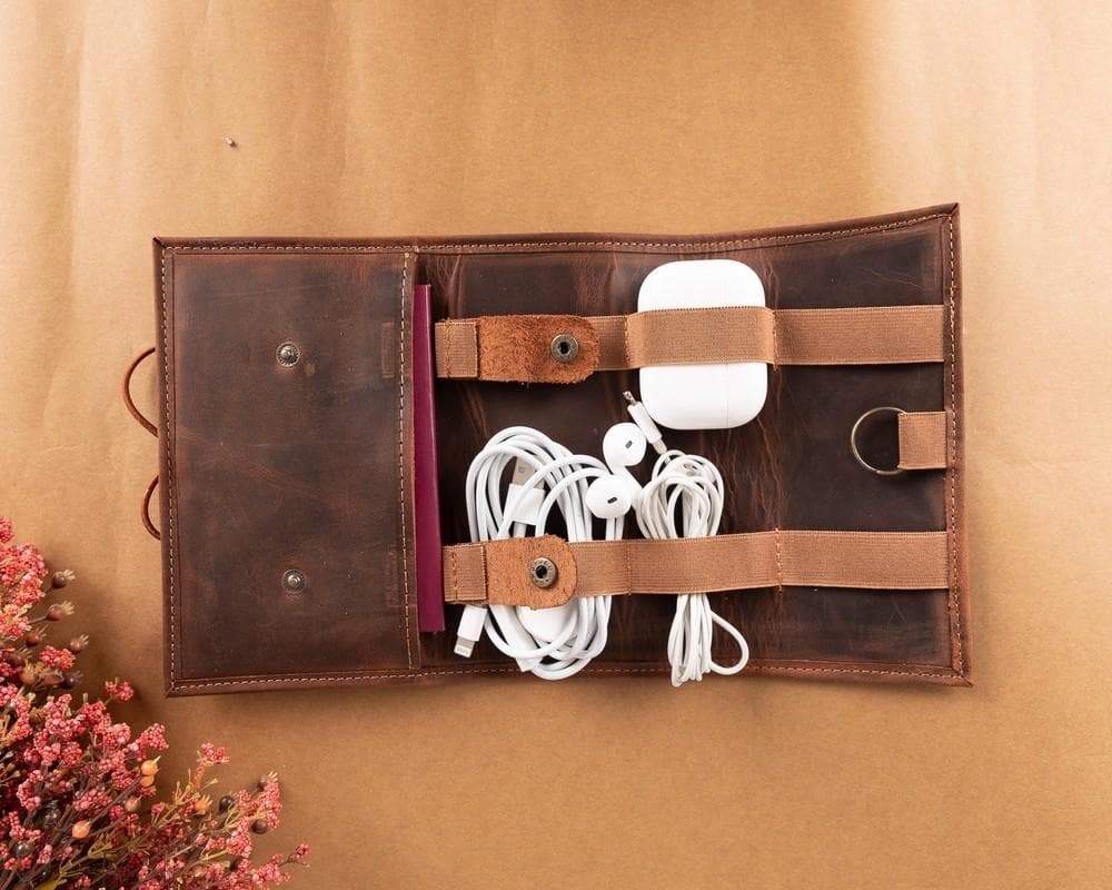 Foldable Leather Cable Organizer – Travel Cord & Tech Accessory Case