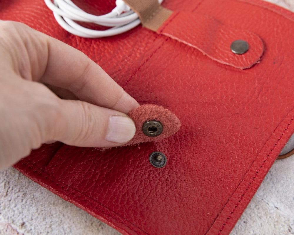 Foldable Leather Cable Organizer – Travel Cord & Tech Accessory Case