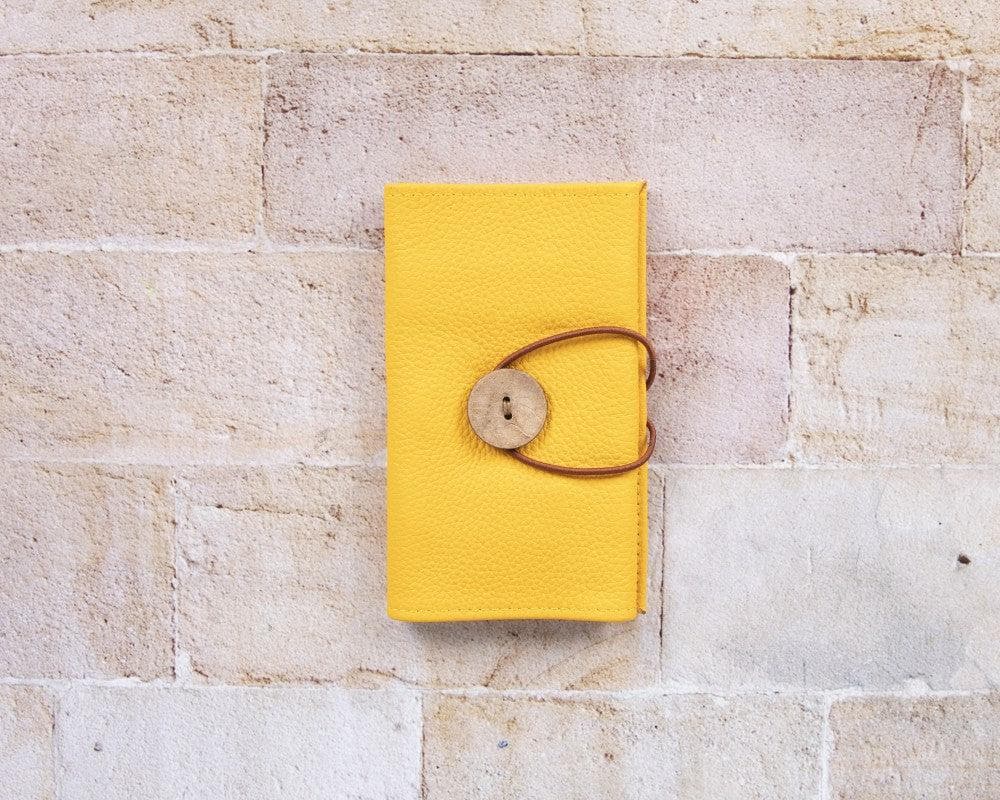 Foldable Leather Cable Organizer – Travel Cord & Tech Accessory Case