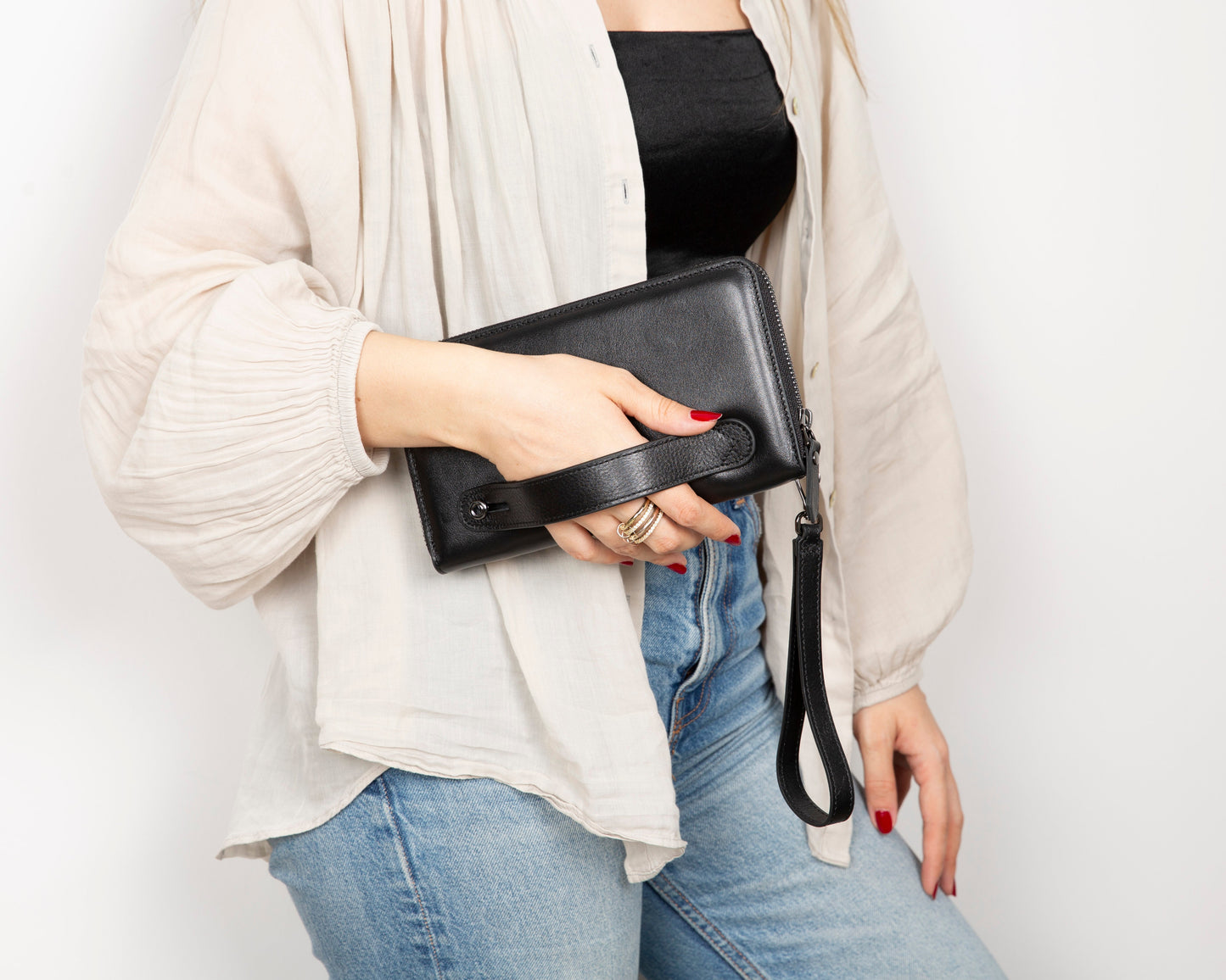 Heritage Unisex Leather Wallet & Phone Bag with Wrist Strap