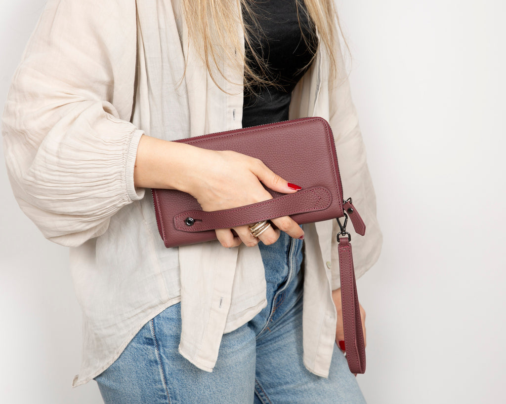 Heritage Unisex Leather Wallet & Phone Bag with Wrist Strap