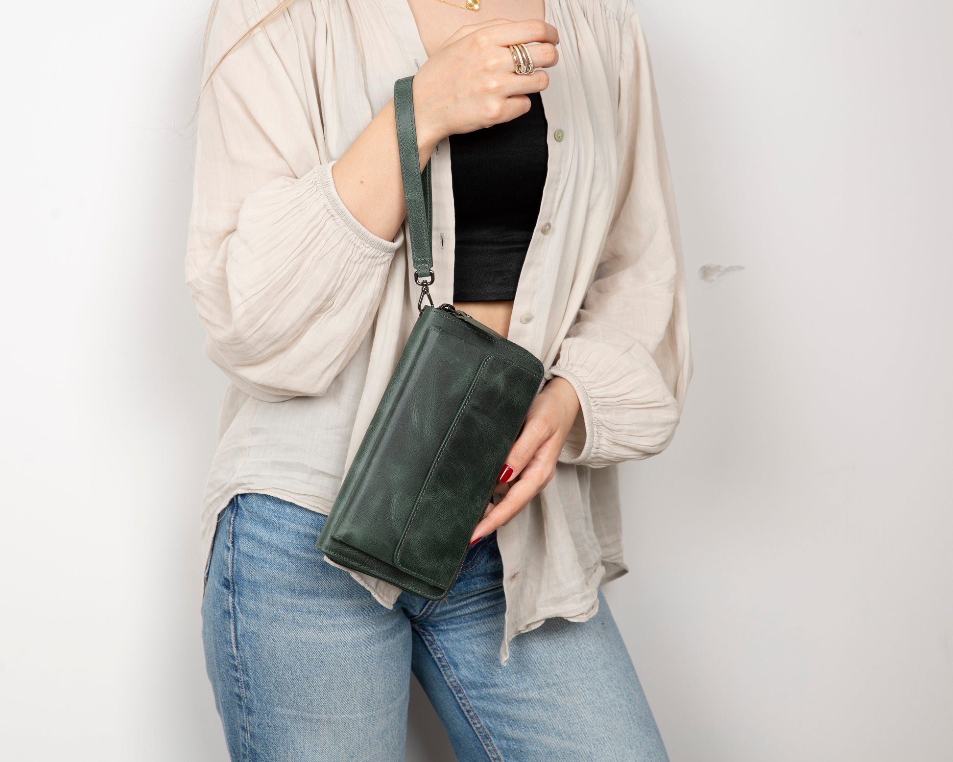 Heritage Unisex Leather Wallet & Phone Bag with Wrist Strap