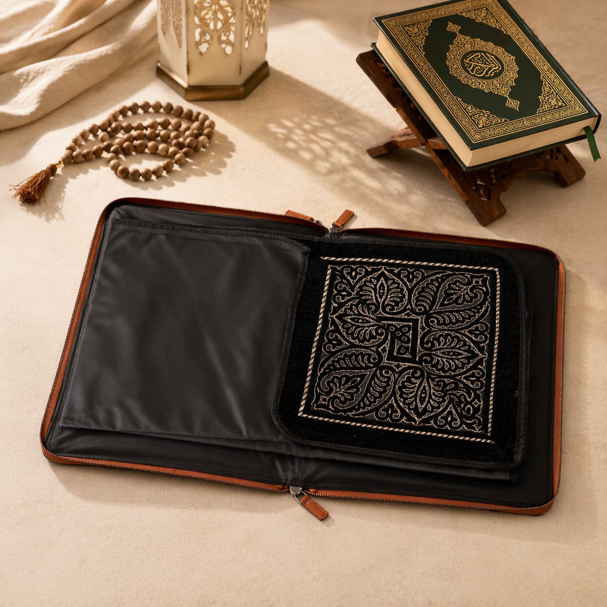 Leather Prayer Rug with Zipper Leather Case