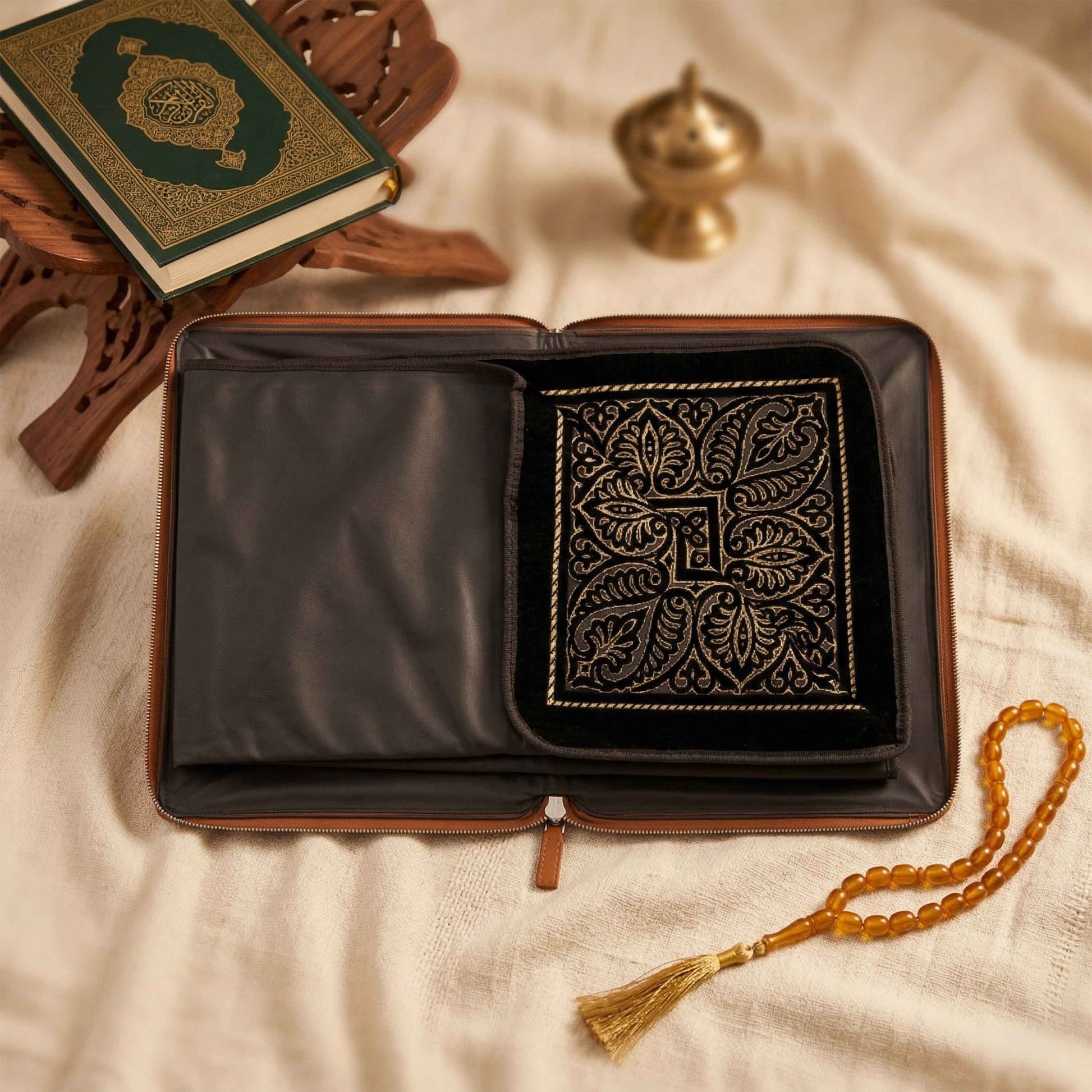 Leather Prayer Rug with Zipper Leather Case
