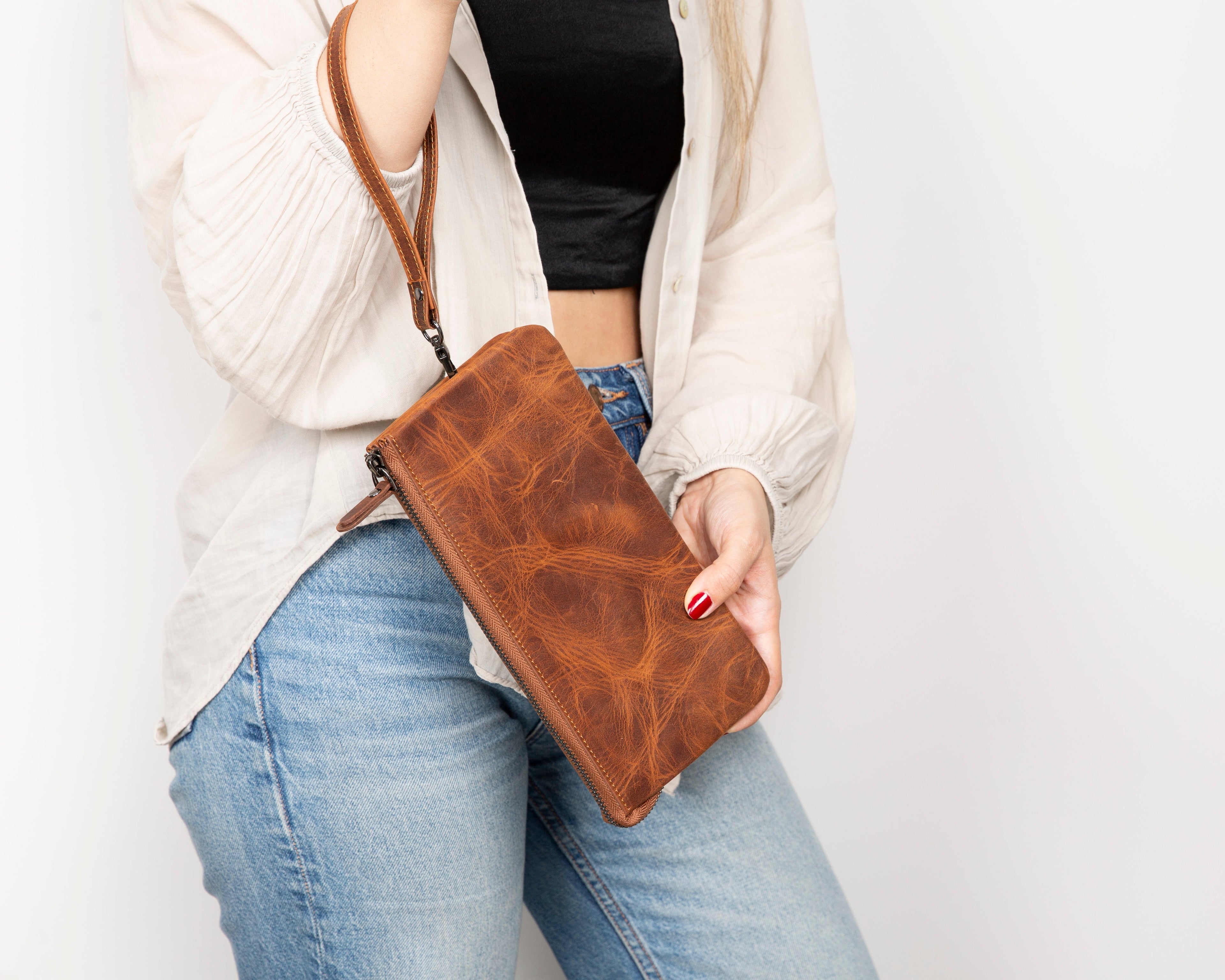 Monarch Leather Unisex Wristlet Bag with Smart Pockets