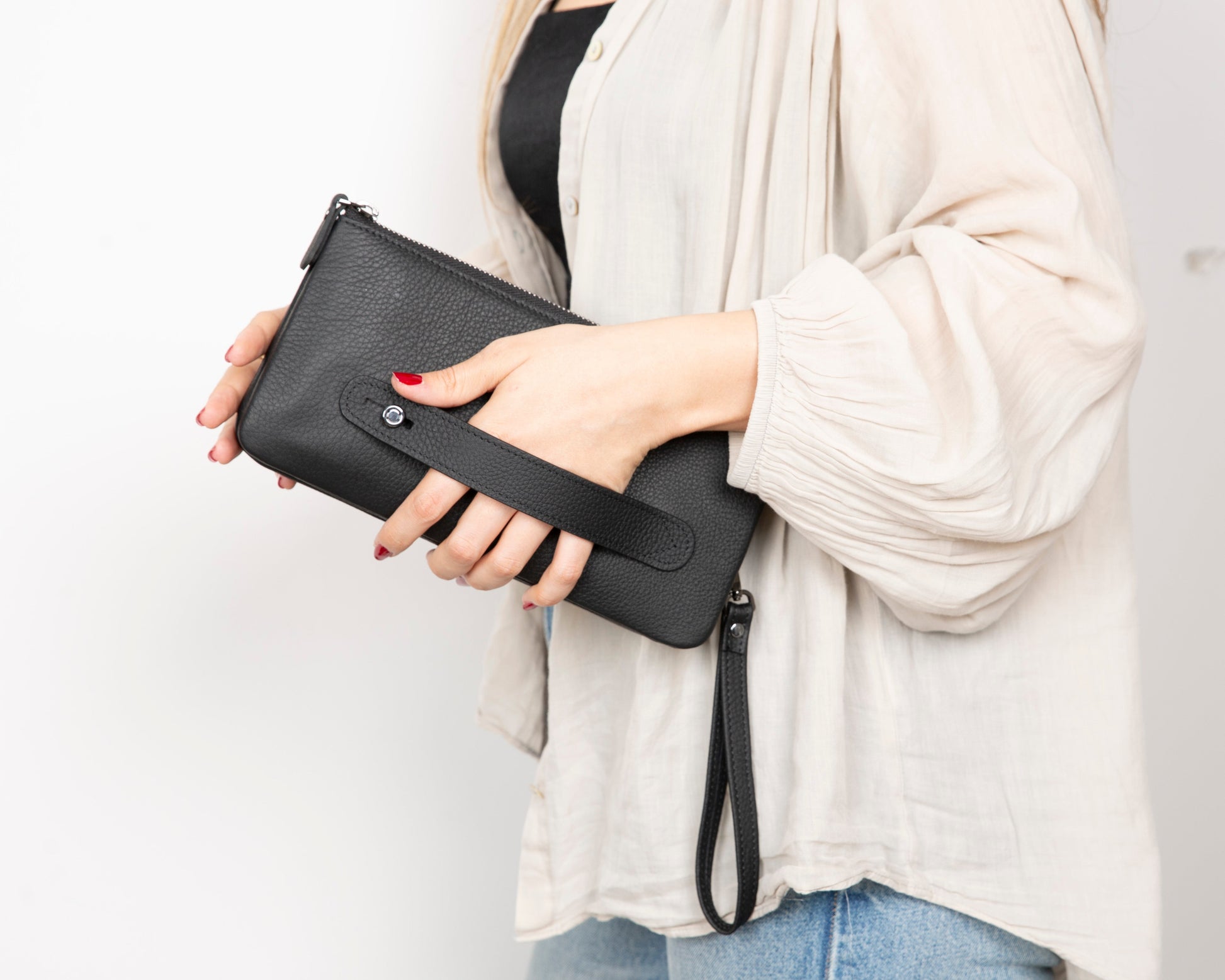 Monarch Leather Unisex Wristlet Bag with Smart Pockets