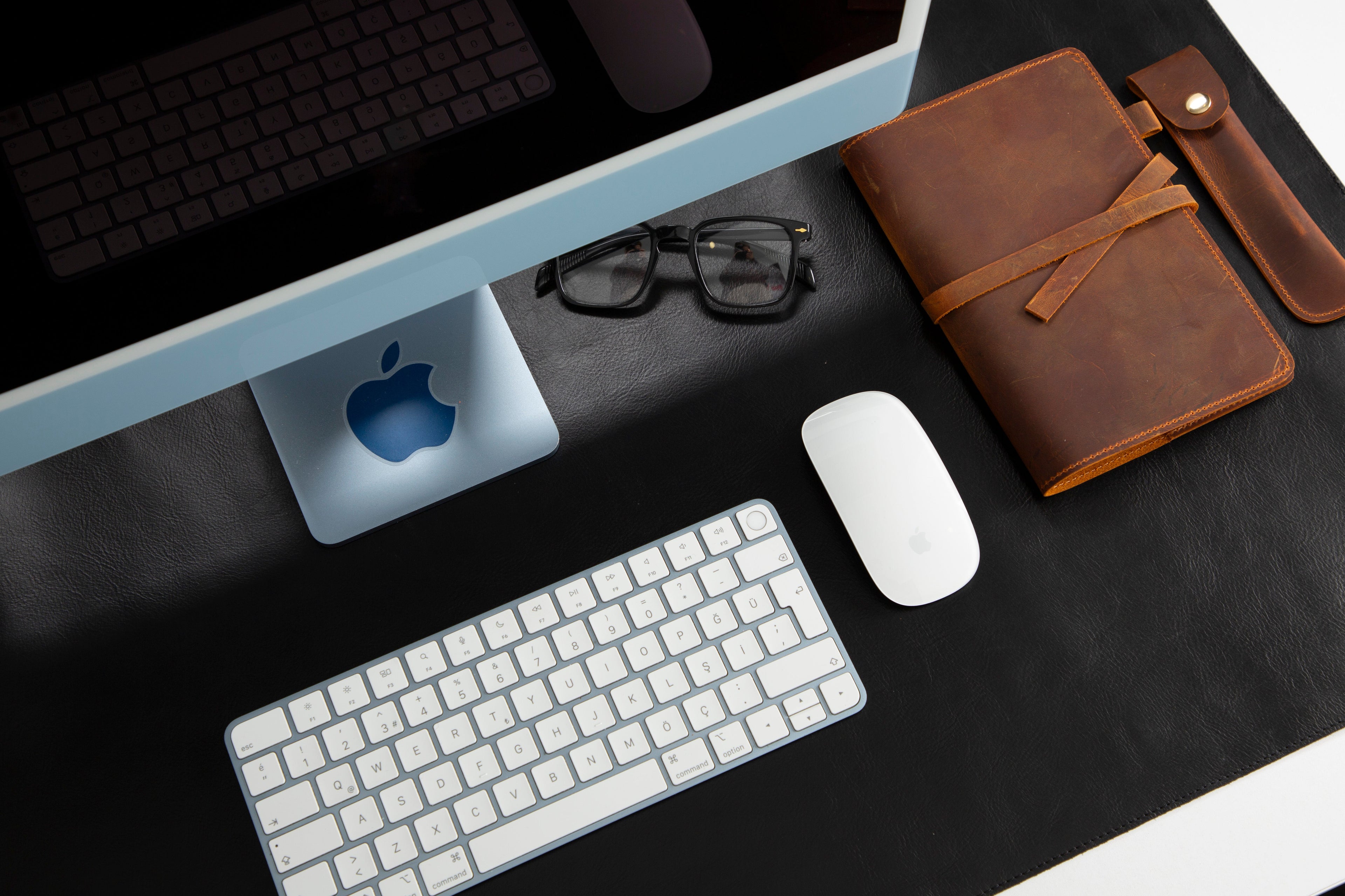 Natural Leather Desk Mat 35.8" x 18.9" (37 Cm x 80 Cm)