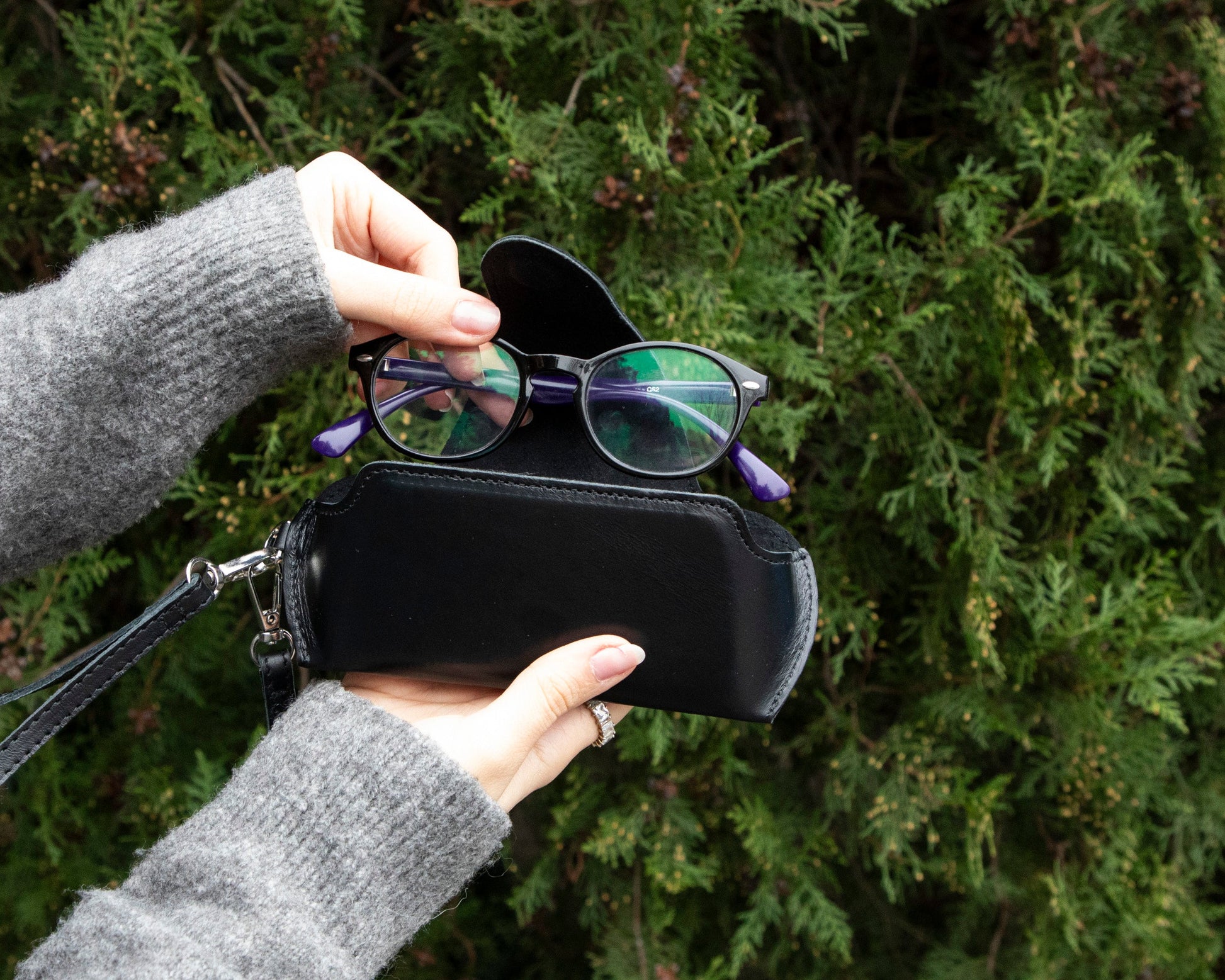 Riviera Leather Glasses Case with Strap