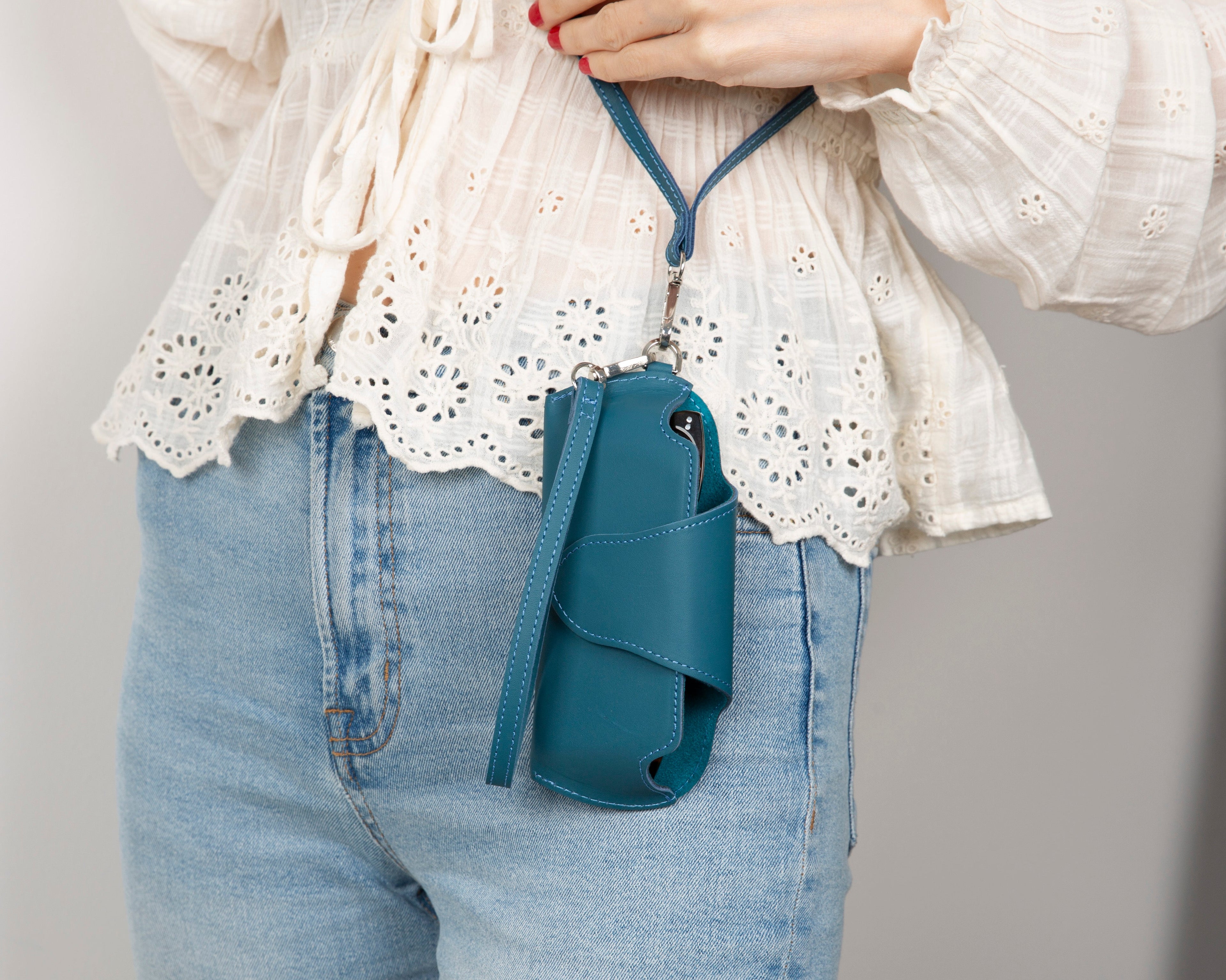 Riviera Leather Glasses Case with Strap