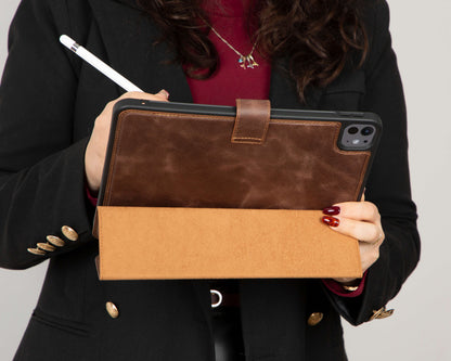 Trigon Leather iPad Pro 11" (2024) Case