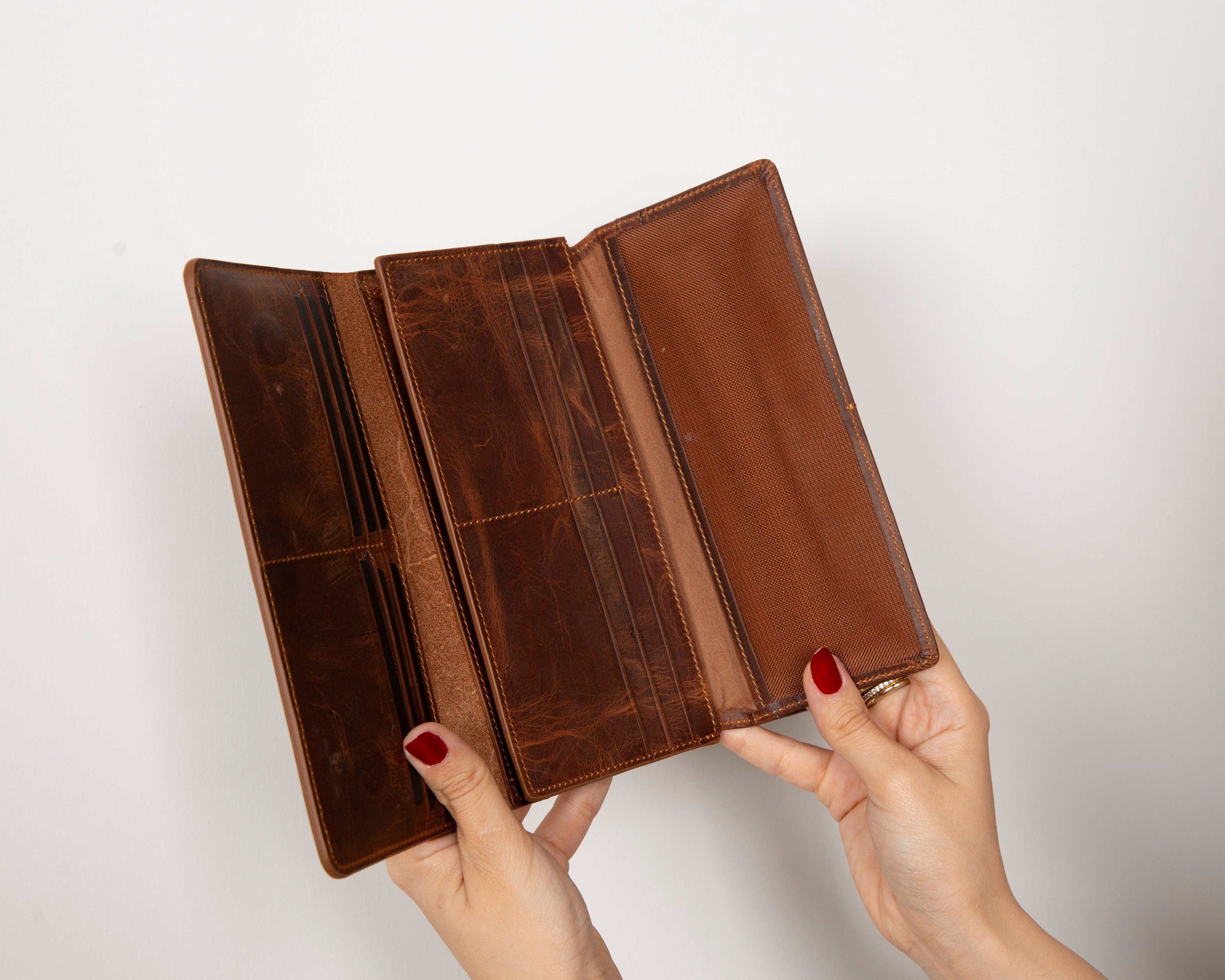 Valora Leather Women’s Wallet  - Phone Holder & Multi-Card Organizer