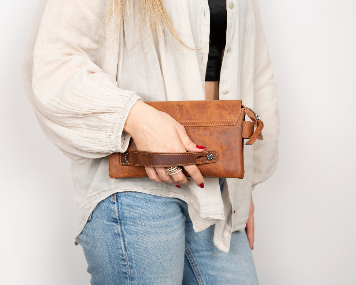 Verona Unisex Handcrafted Wristlet Leather Clutch Bag